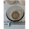 Image 4 : (3) Food Container Bowls, Arcoroc, Pyrex, (3) Anchor Locking Foodkeepers