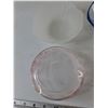 Image 5 : (6) Assorted Bowls, (2) Ceramic, Plastic, and Glass, Sterilite, Pasari, Oven Proof All As-Is