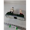 Image 4 : Hometown Battery Baseball Sculpture