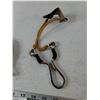 Image 4 : Small Slingshot and 50' Evans White Steel Tape Measure