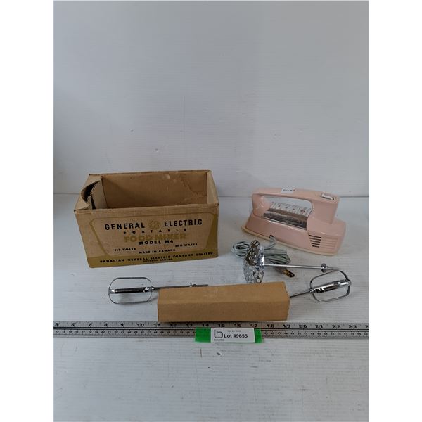 General electricPortable Food Mixer Model M4 Tested Works In Box with Accessories,  Manuals, Mixers