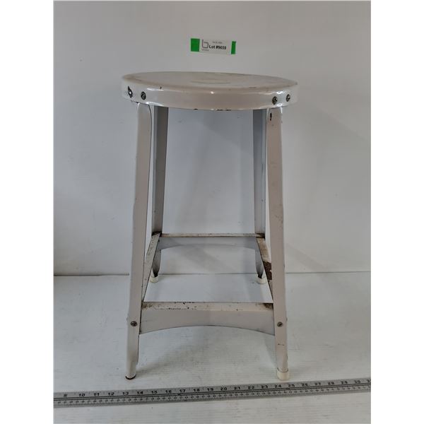 *20 3/4  Tall White Painted Metal Stool No Shipping