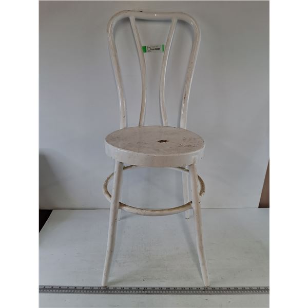 *White Painted Metal Chair No Shipping