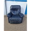 Image 1 : ~Leather-Look Manual Reclining Chair (40x40x40"), Pickup Only