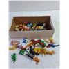 Image 2 : Assorted Mini Figures