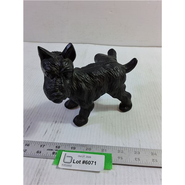 Dog Figure Doorstop