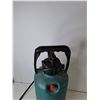 Image 3 : Gilmour Traditional Pump Sprayer 25" (cannot ship)