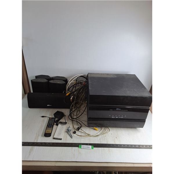 Paramax A/V Surround Sound Receiver including 5 Speakers & Sub - Powers On - PU Preferred