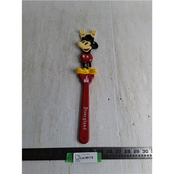 Disneyland "Mickey Mouse" Back Scratcher