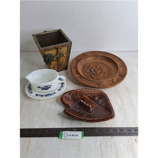 Ceramic Ashtray, Wooden Fruit Bowl, Gravy Boat, Resin Rooster Vase