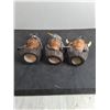 Image 3 : (3) Indigenous Porcelain Ornaments