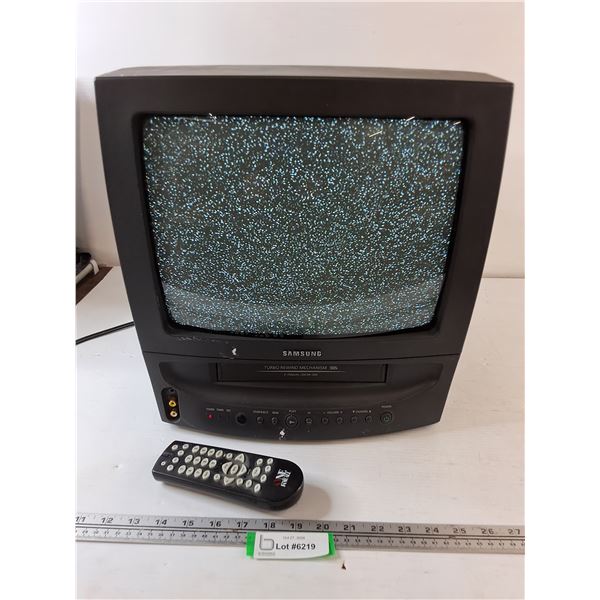Samsung CRT TV 11" Screen Tested Works, VHS Turbo Rewind Mechanism with Remote As-Is, Pickup Only