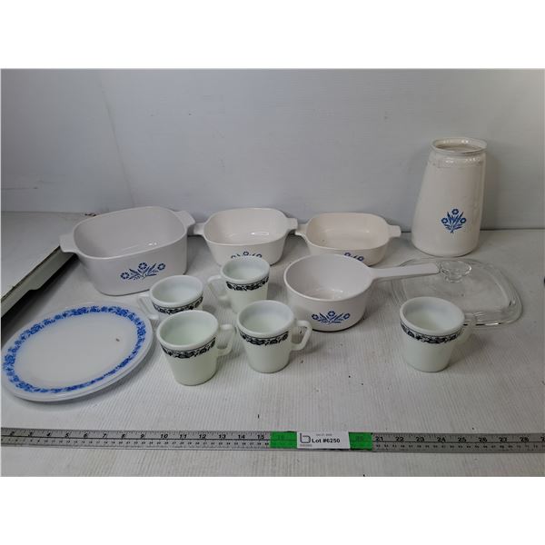 Corning Ware & Pyrex Dishes- Pickup Pref'd
