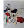 Image 2 : Cutlery Tray, Large Qtips, Mixing Bowl, Misc.