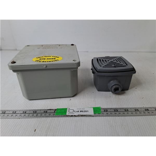 Edwards Signaling Vibrating Horn & Scepter Junction Box