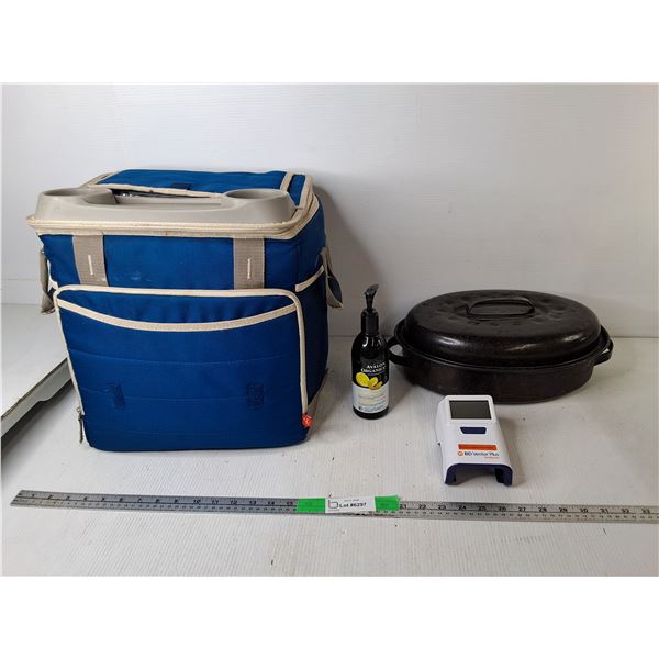 BD Veritor Plus Analyzer- As Is, Roaster, Cooler Bag, Hand Soap- Can't Ship