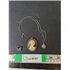 Image 1 : Necklace/ Pendants