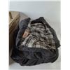 Image 3 : Storage Tote 31.25" x 19.25" x 14.25" & Levi Strauss Double Comforter- Can't Ship