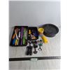 Image 1 : Assorted Kitchen Knives, Wine Bottle Openers, Enameled Roaster, Misc.