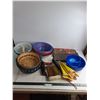 Image 1 : Assorted Bowls & Baskets, Grill Tray, Umbrellas, Misc.