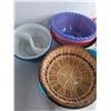 Image 2 : Assorted Bowls & Baskets, Grill Tray, Umbrellas, Misc.