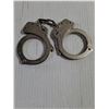 Image 4 : Smith&Wesson Handcuffs- no key