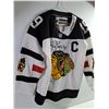Image 3 : (1) Chicago Blackhawks "Toews" -unknown autograph-cannot authenticate
