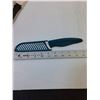 Image 2 : 3 pc Diamond Whetstone Set, Assorted Knives (3 Starfrit, 1 Farberware, 1 Oneida, 1 Rama Design)