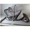 Image 1 : Beberoad Folding Travel Bassinet & Bag, Pickup Only