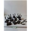 Image 1 : Wall Hangers (10)