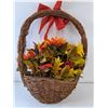 Image 4 : Fall Hanging Basket Decor