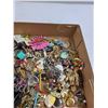 Image 3 : Assorted Jewelry