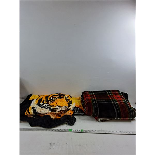 Polyester Plaid Blanket, Towel/Beach Bag Combo