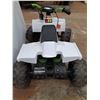 Image 5 : *Fisher-Price Power Wheels Racing ATV 12 Volt 41"x30"x27" (cannot ship)