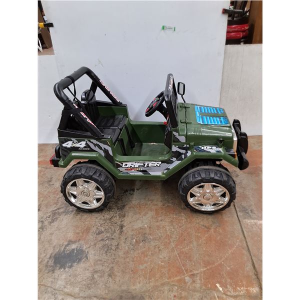 *Drifter 12V 4x4 Kids' Ride-On Electric Jeep Toy Model BS618 43"x27"x30" (cannot ship, as is)