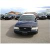 Image 1 : 1005 "2004 FORD CROWN VICTORIA