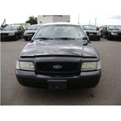 1028 "2004 FORD CROWN VICTORIA