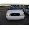 Image 1 : 1221 "2001 FORD CROWN VICTORIA