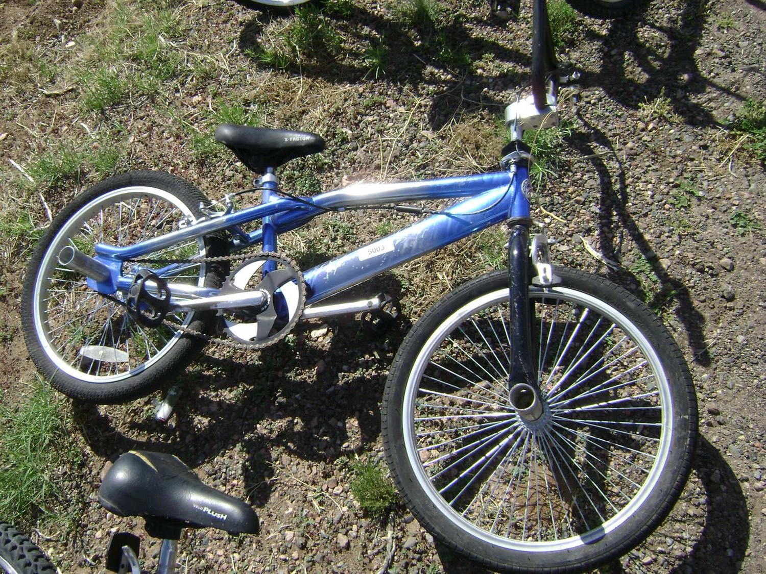 mongoose street bike