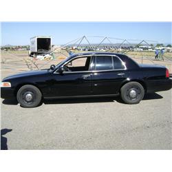 2003 FORD CROWN VICTORIA, MILEAGE 117,668