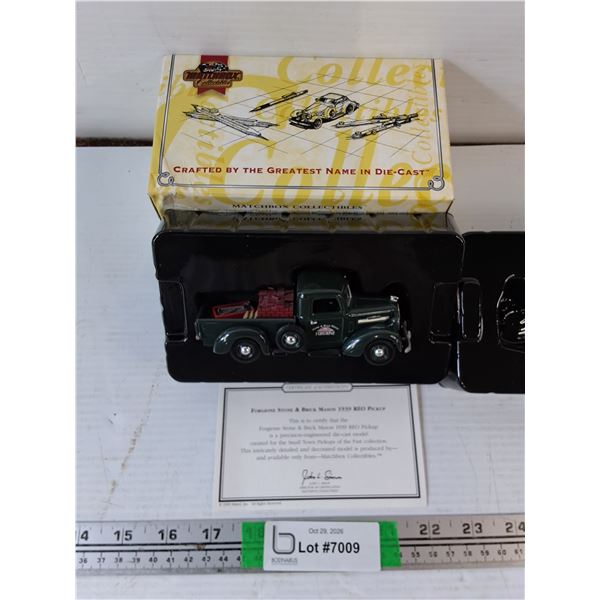 Matchbox Collectibles 1:43 1939 REO Pickup