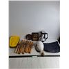 Image 1 : Carafe, Dinner Trays, Hangers, Plaques, Purse, Bulb