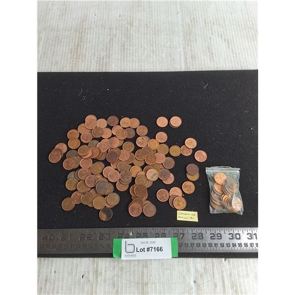(122) Canadian Pennies, (20) American Pennies