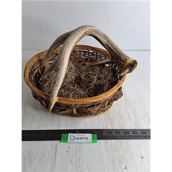 Custom Deer Antler Handle Basket - 11" Diameter