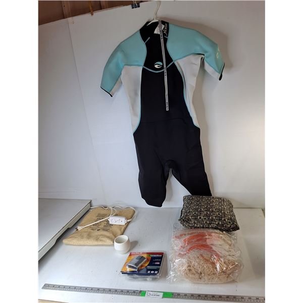 Heating Pad- Powers On, Women's Size 14 Wetsuit, USB Reader/Writer, Misc.