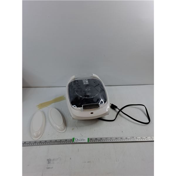Lean Meat Fat Grilling Machine 13"x9.5"7.5" Powers On