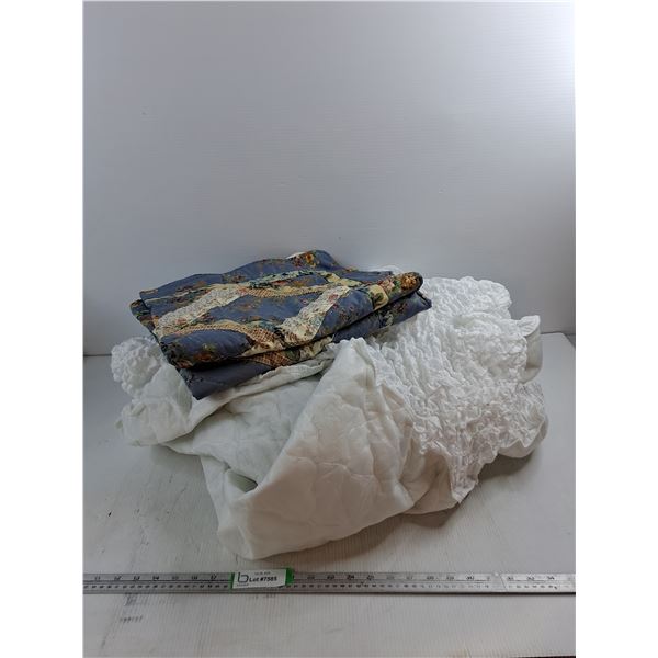 Queen Size Mattress Cover, (2) Pillow Cases