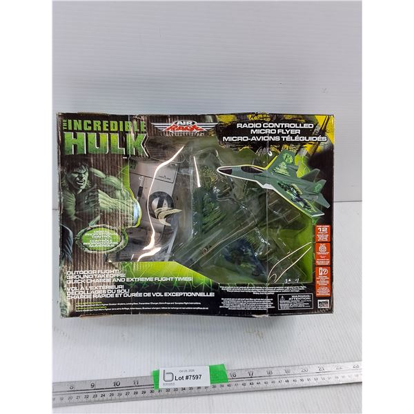 The Incredible Hulk Radio Controlled Micro Flyer Appears NIB