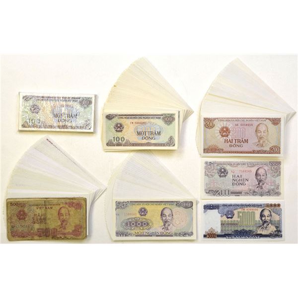 Vietnam. State Bank of Viet Nam, 1987 to 1991 (1992), Issued Banknote Group of Packs, Partial Packs