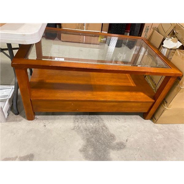 46X28IN WOODEN GLASSTOP COFFEE TABLE
